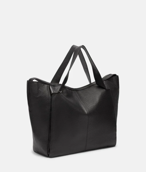 Satchel L